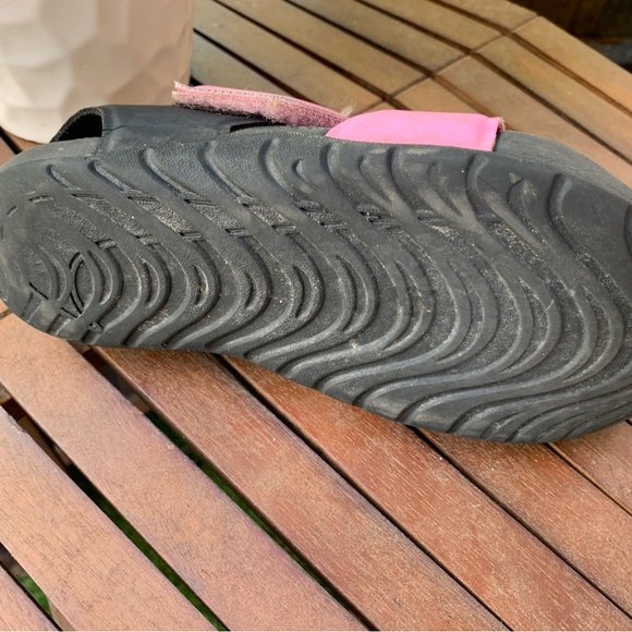 Nike Sunray Sandals Y13 - Picture 3 of 3